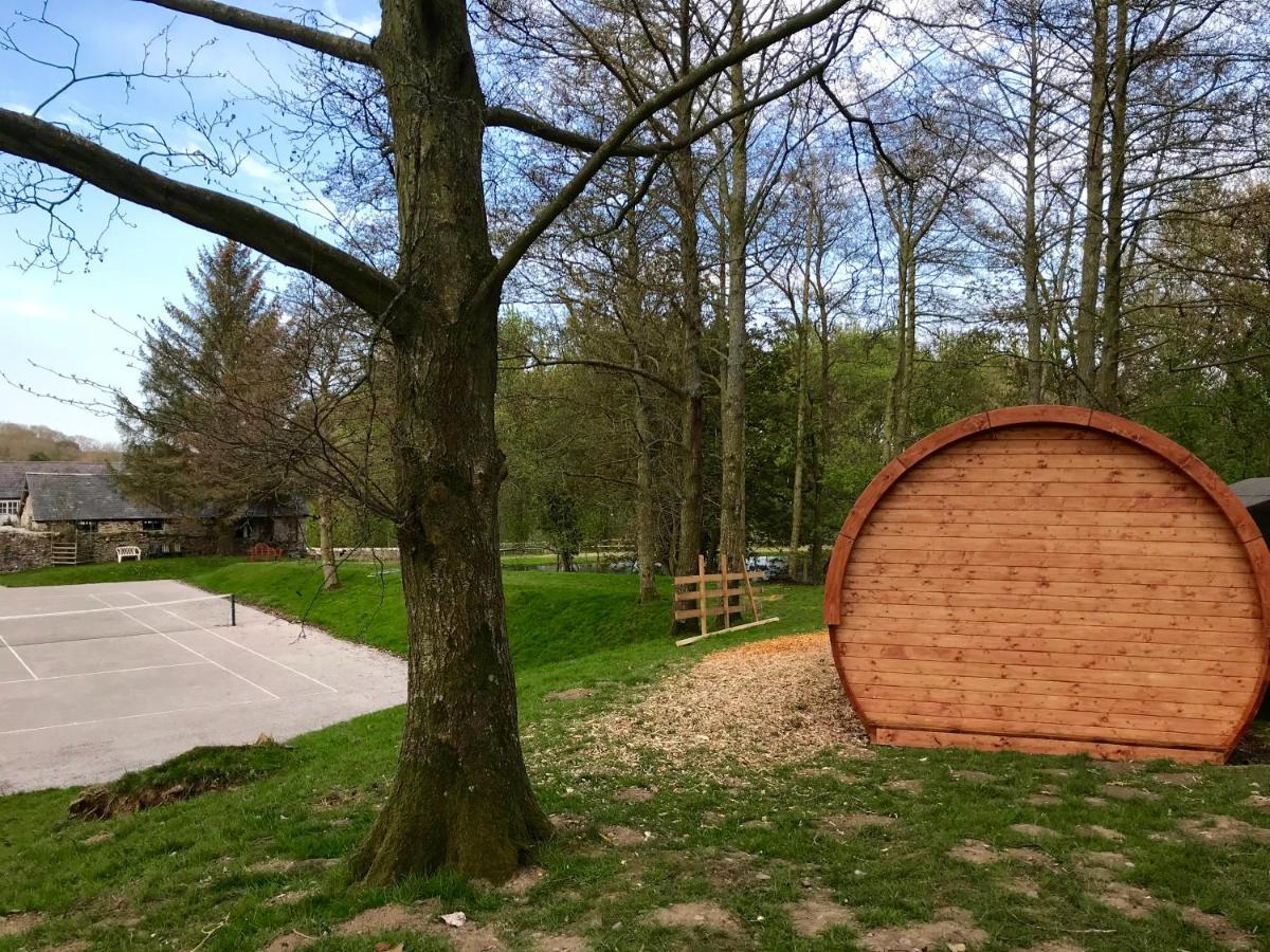 Penbedw Uchaf Estate - Rural Retreats, Tennis 莫尔德 外观 照片